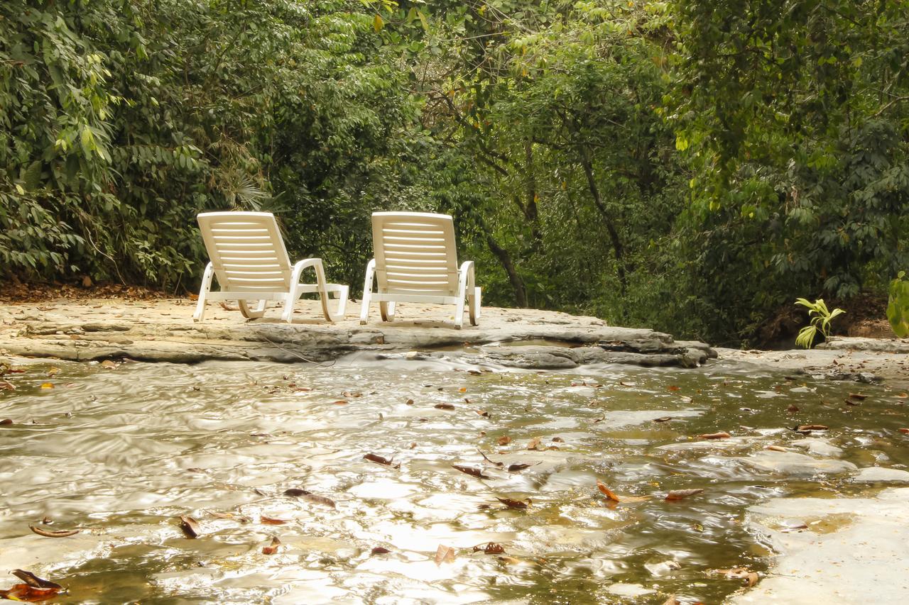 Waterfall Villas Baru ภายนอก รูปภาพ