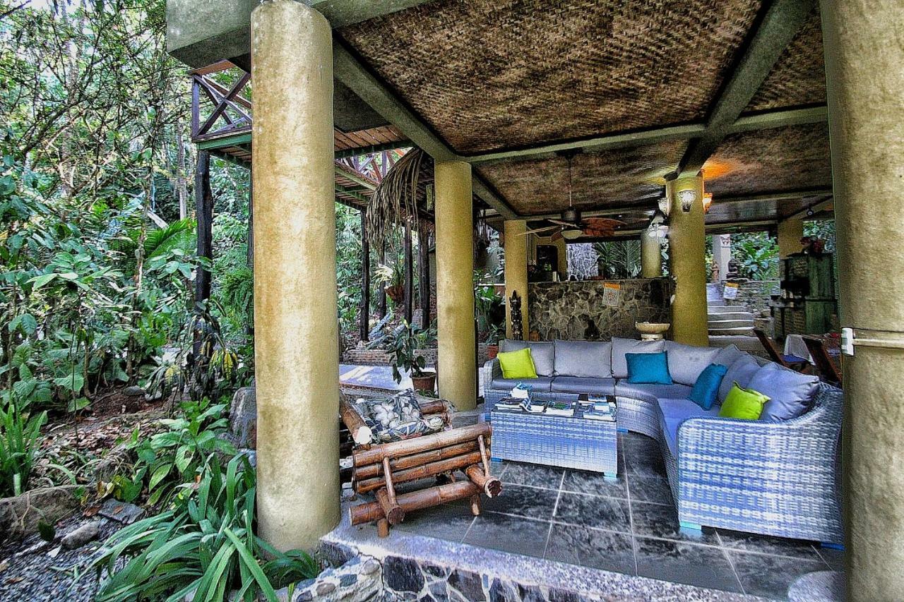Waterfall Villas Baru ภายนอก รูปภาพ